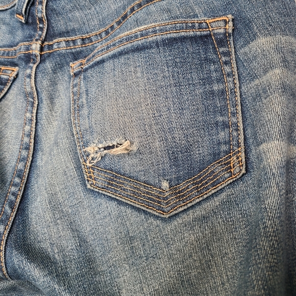 Elizabeth and James Textile Ozzy Distressed Jeans Size 26 - Picture 7 of 11